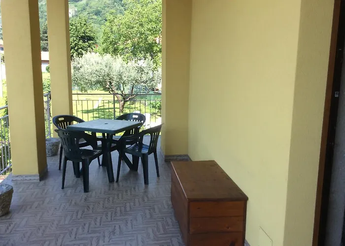 Casa Sonia - Larihome A52 * Dongo
