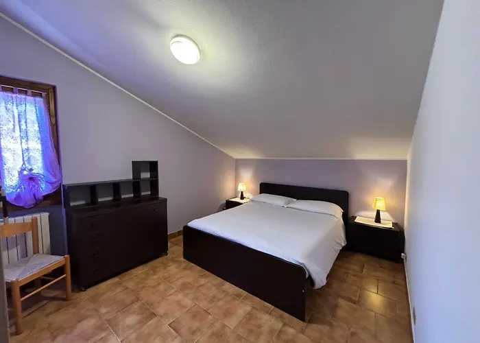 Casa Sonia - Larihome A52 * Dongo