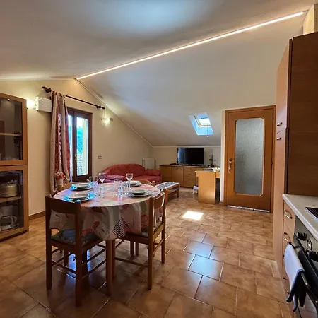 Apartment Casa Sonia - Larihome A52 Dongo